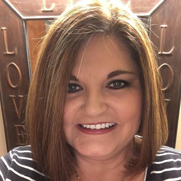 Meet your Posher, Tonya - Picture 1 of 1